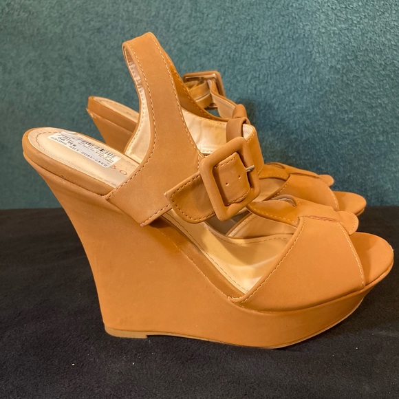 Brown Wedges - Picture 5 of 5